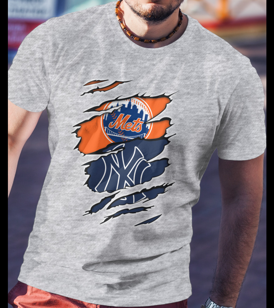 Mets Yankees Logo Tear Skyline Baseball Rivalry T-Shirt