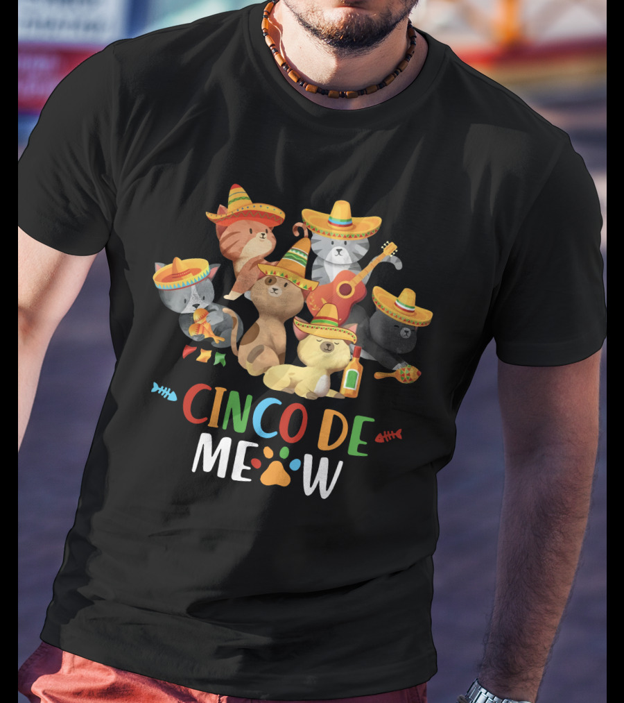 CINCO DE MEOW Sombrero Cats With Guitar And Maracas T-Shirt