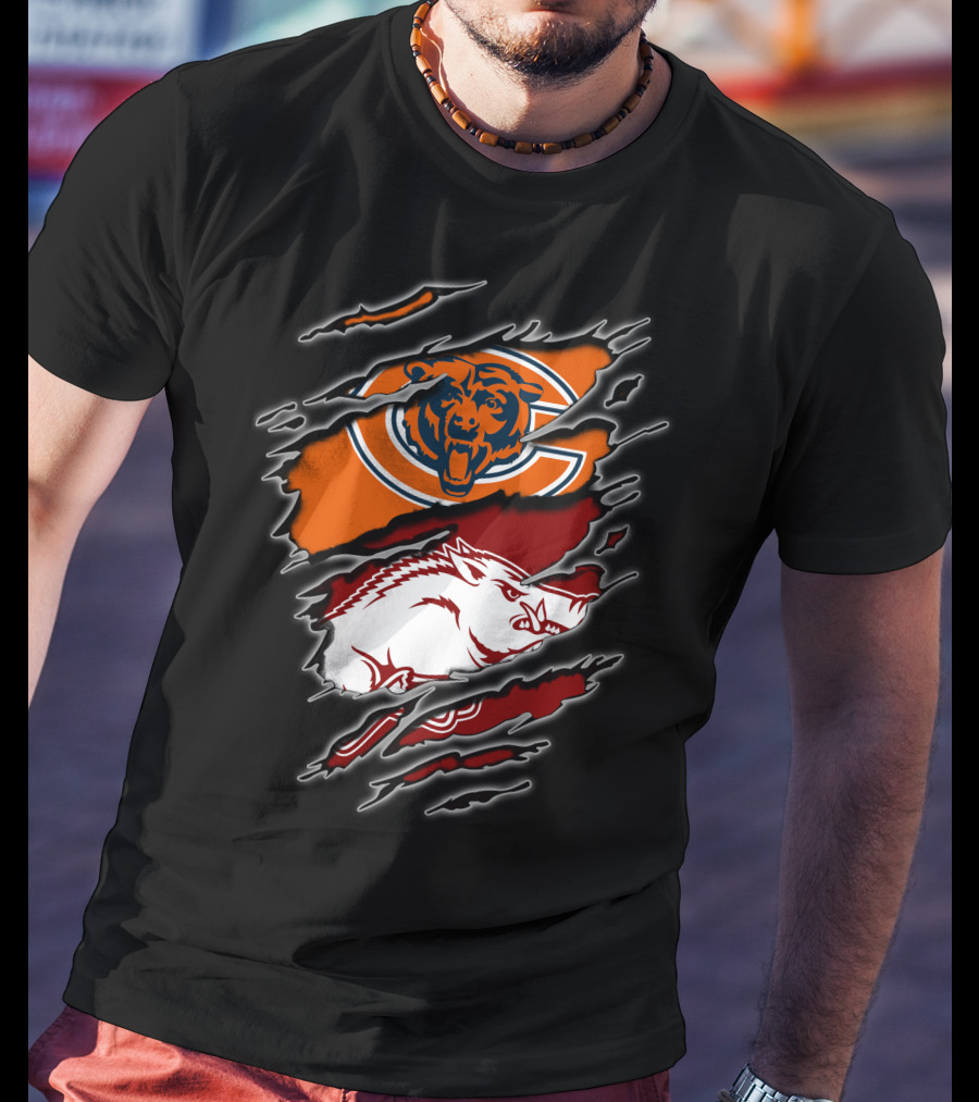 Chicago Bears And Arkansas Razorbacks Team Logo Fusion T-Shirt