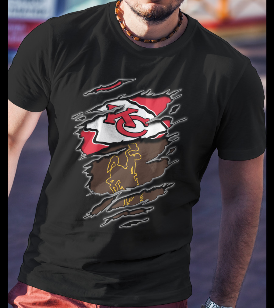 Chiefs Kc Wyoming Cowboys Logo Rip T-Shirt