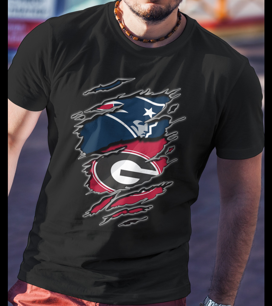 New England Patriots And Georgia Bulldogs Logos Fusion T-Shirt