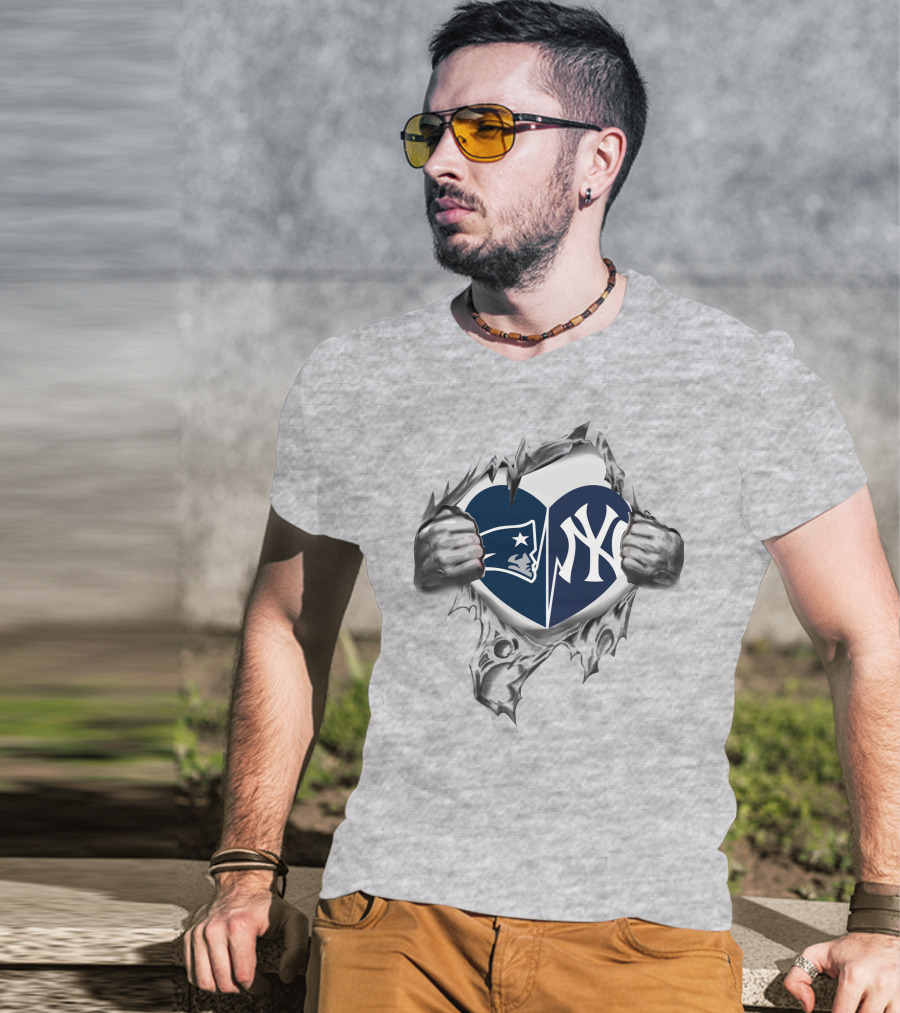 Patriots Yankees Heart Logo With Torn Metal Effect T-Shirt