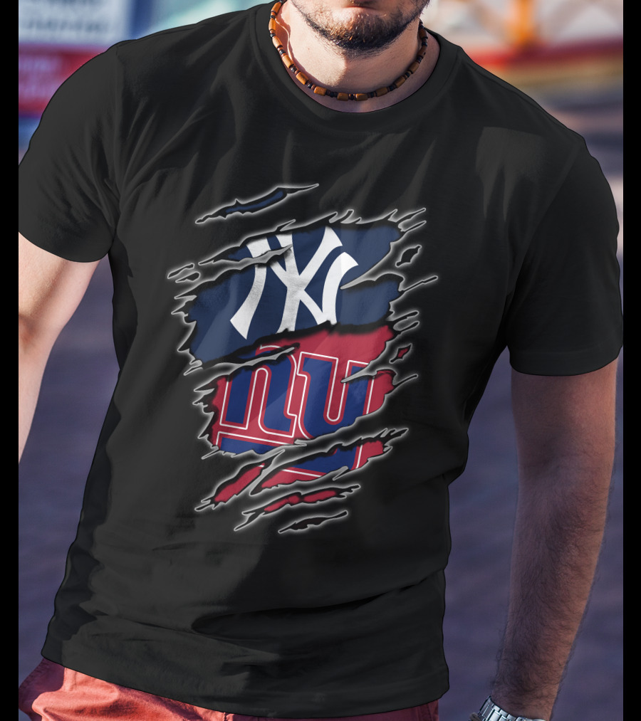 Yankees Giants Logo Fusion Tattered T-Shirt