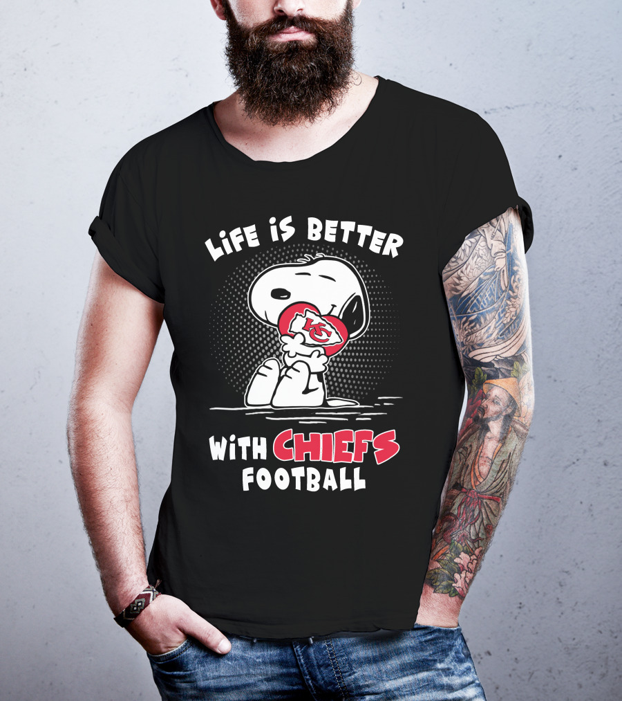 Life Is Better With Chiefs Football Snoopy Chiefs T-Shirt