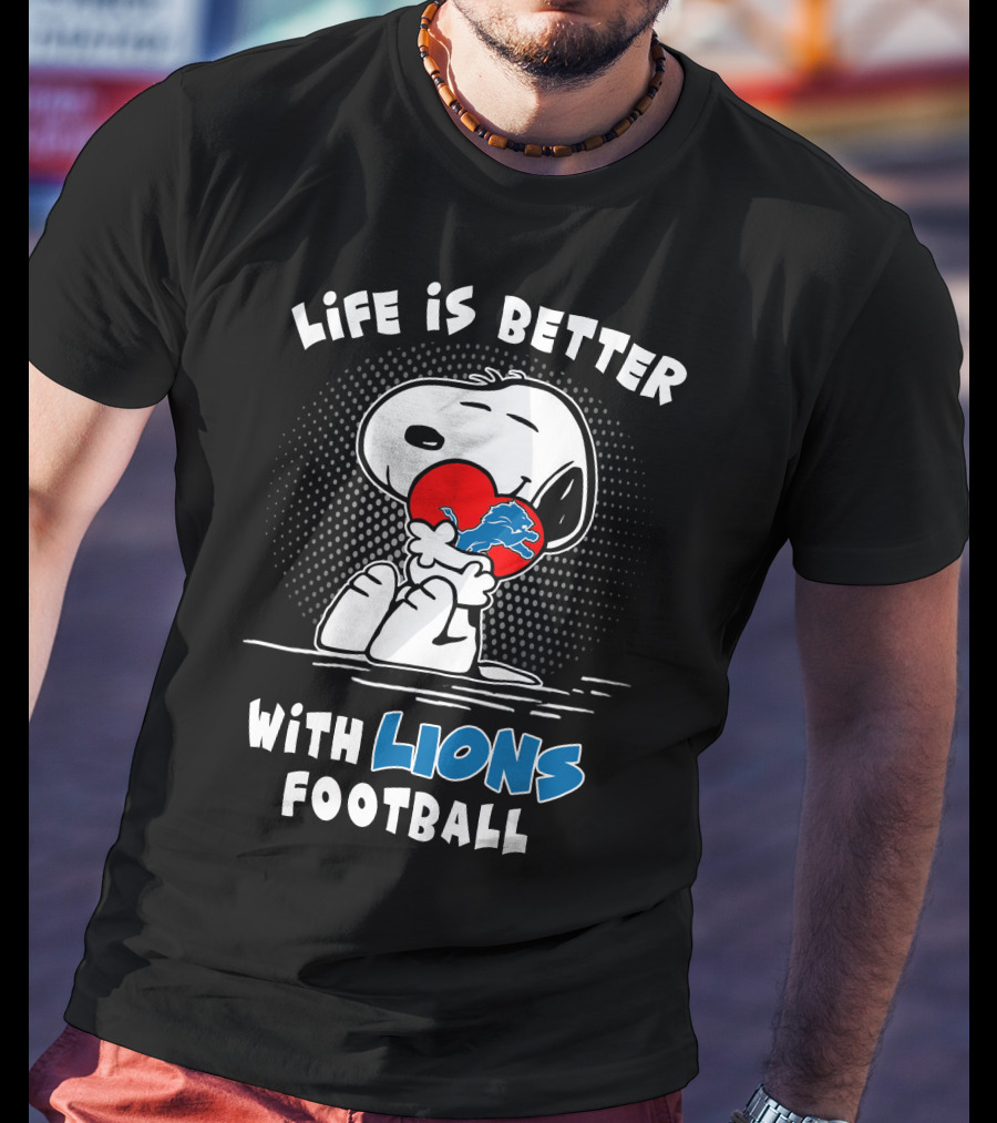 Life Is Better With Lions Football Snoopy Heart Detroit Lions T-Shirt