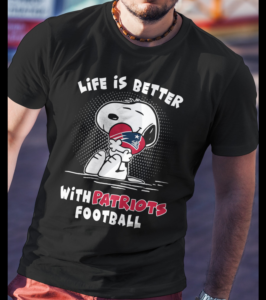 Life Is Better With Patriots Football Snoopy Hugging Helmet T-Shirt