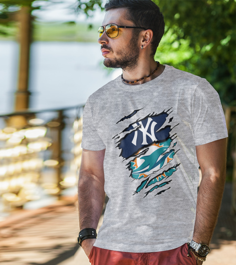 New York Yankees Miami Dolphins Crossover T-Shirt