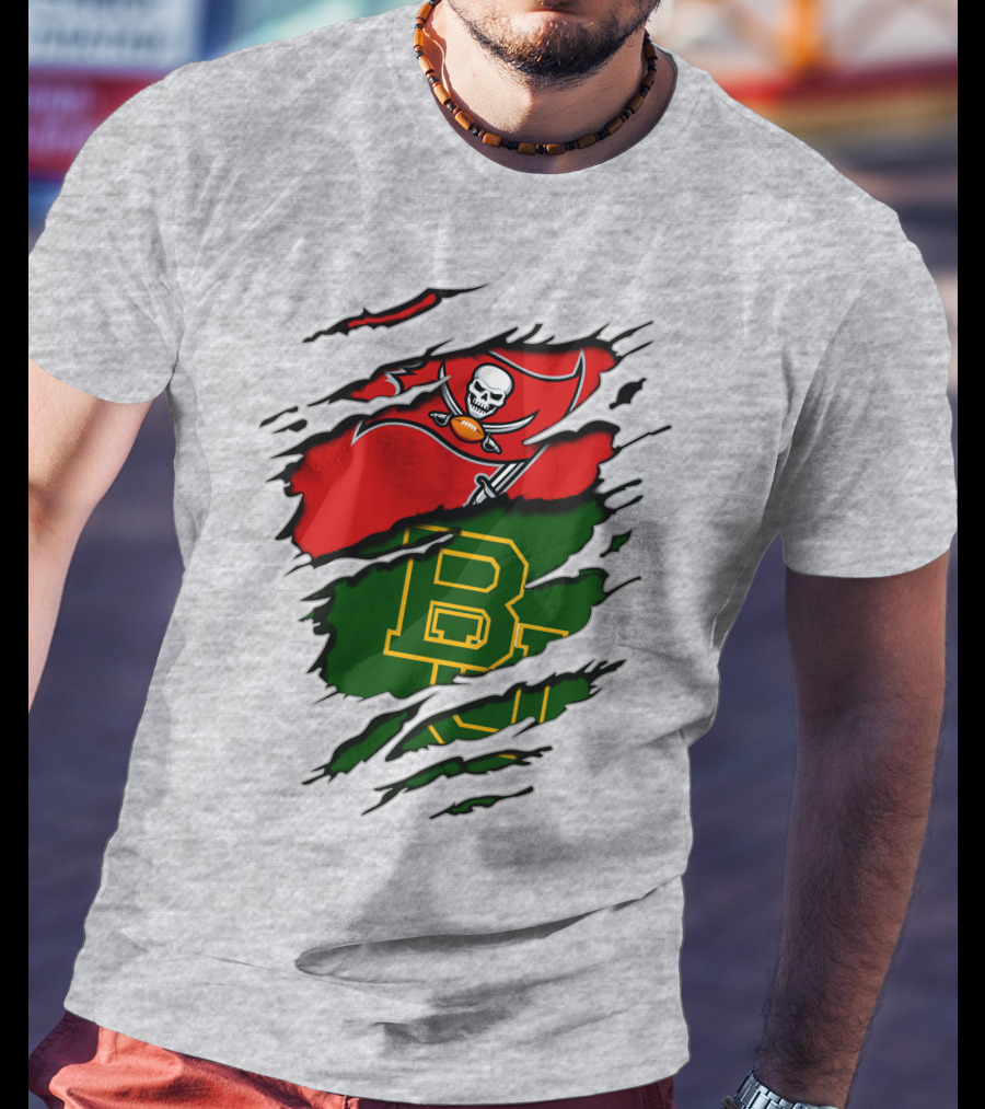 Buccaneers Baylors Skull Flag Ripped T-Shirt