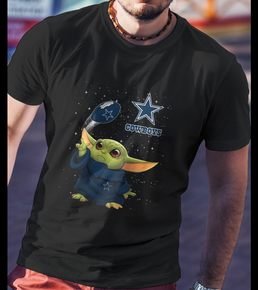 Baby Yoda Dallas Cowboys Star Football T-Shirt