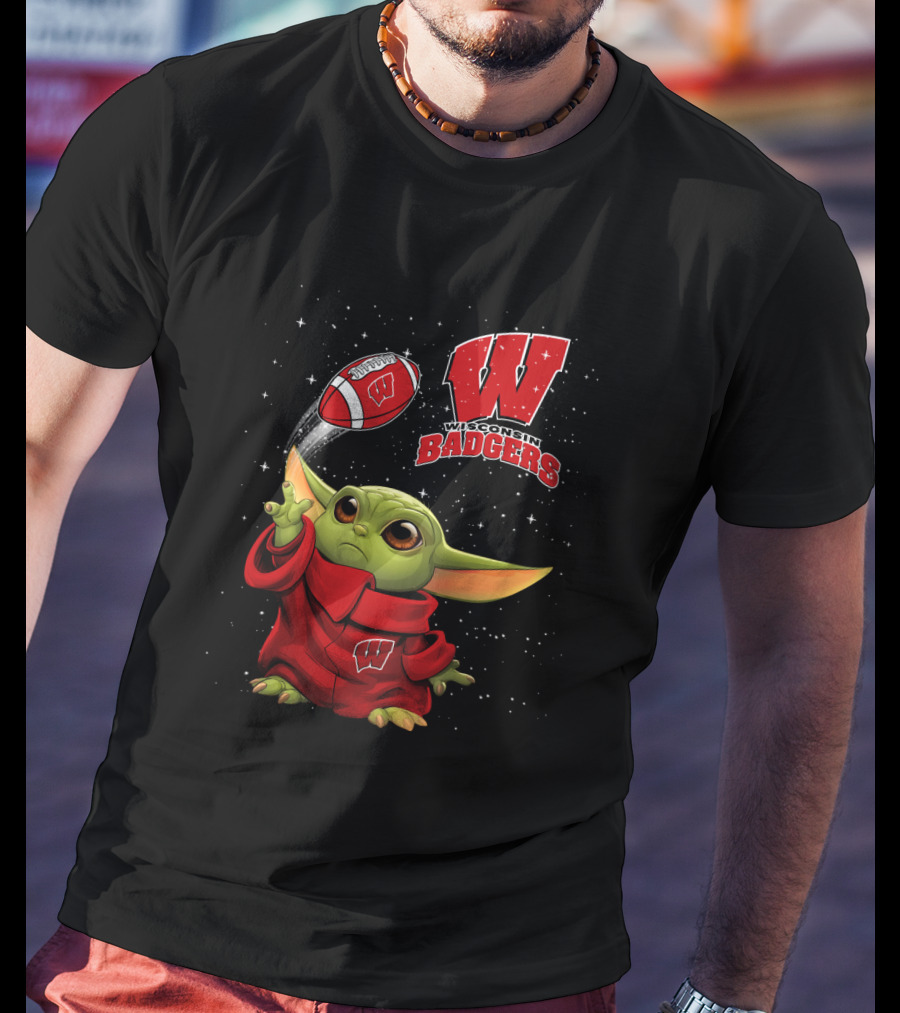 Wisconsin Badgers Baby Yoda Football Star Wars Crossover T-Shirt