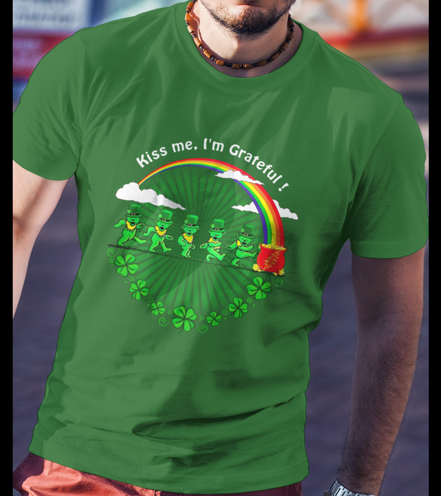 Kiss Me I'm Grateful Rainbow Leprechauns And Shamrock Parade T-Shirt