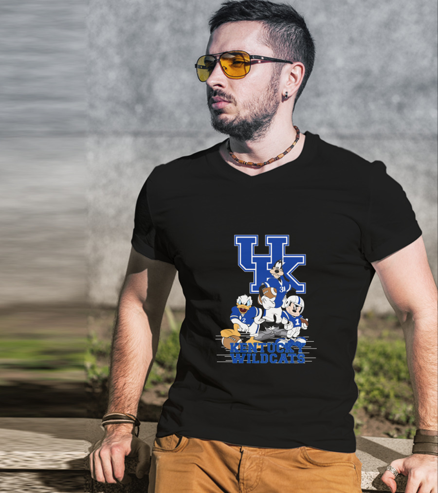Kentucky Wildcats Mickey Donald Goofy Football Team Players T-Shirt