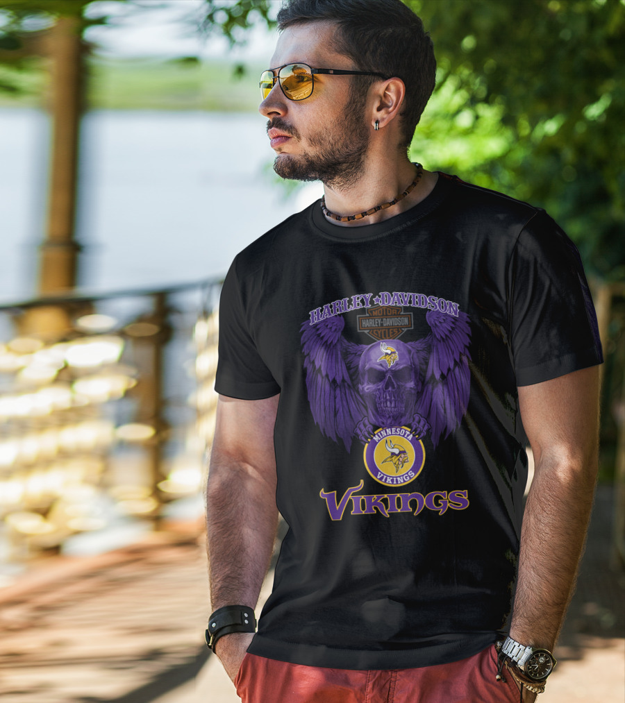 Harley Davidson Minnesota Vikings Motorcycles Purple Skull Wings T-Shirt