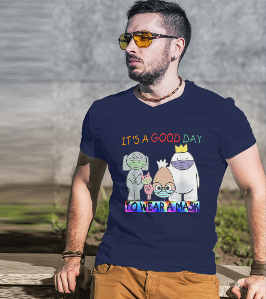 It's A Good Day To Wear A Mask Cute Animal Friends Colorful T-Shirt