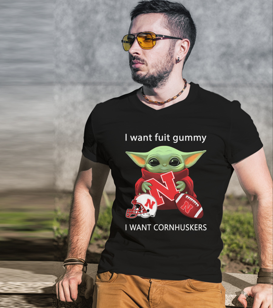 I Want Fuit Gummy I Want Cornhuskers Yoda With Nebraska Football Helmet And Ball T-Shirt