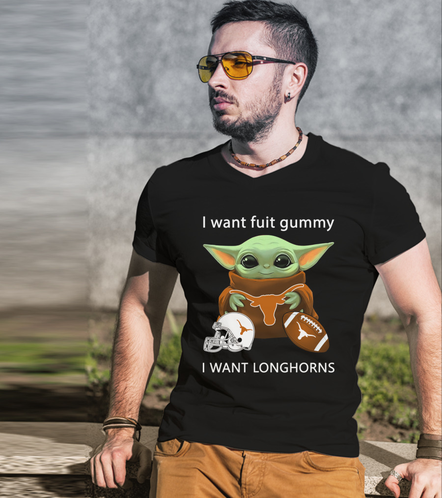 I Want Fuit Gummy I Want Longhorns Baby Yoda Football Helmet T-Shirt