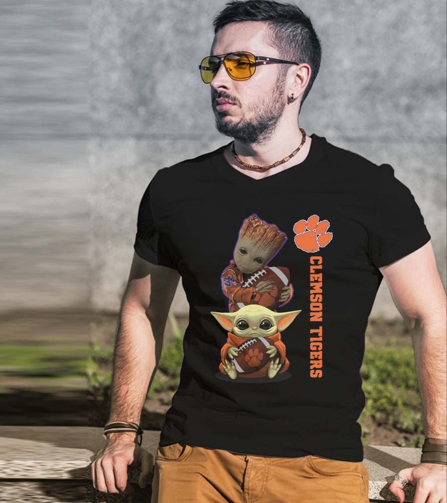 Clemson Tigers Ncaa Baby Groot And Baby Yoda Football Fans T-Shirt