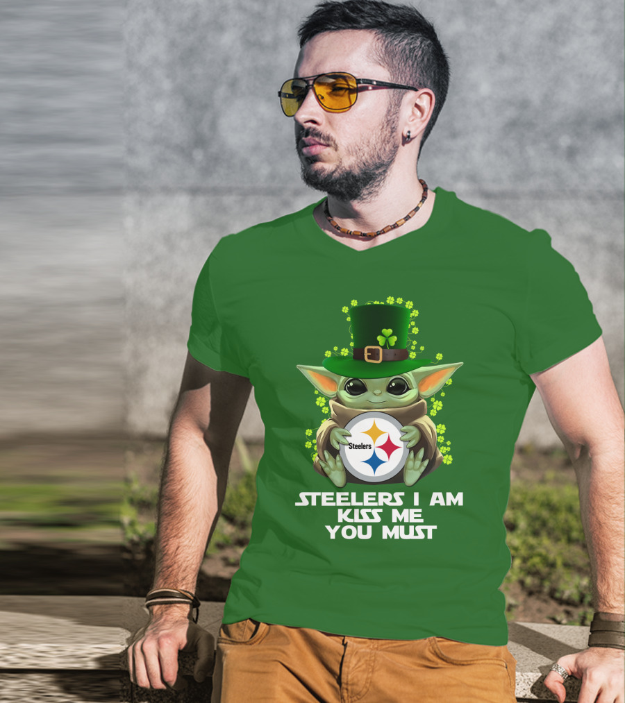 Steelers I Am Kiss Me You Must Baby Yoda St. Patrick's Day T-Shirt