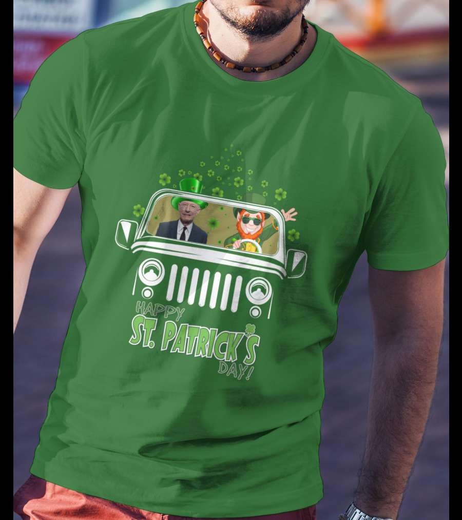 Happy St. Patrick's Day 51 Lyle Lovett Jeep With Leprechaun And Shamrocks T-Shirt
