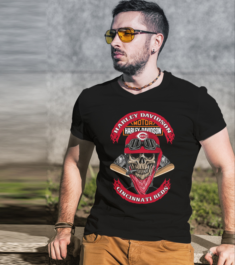 Harley Davidson Cincinnati Reds Skull Helmet Motor T-Shirt