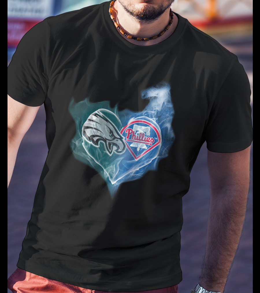 Philadelphia Eagles Phillies Heart T-Shirt