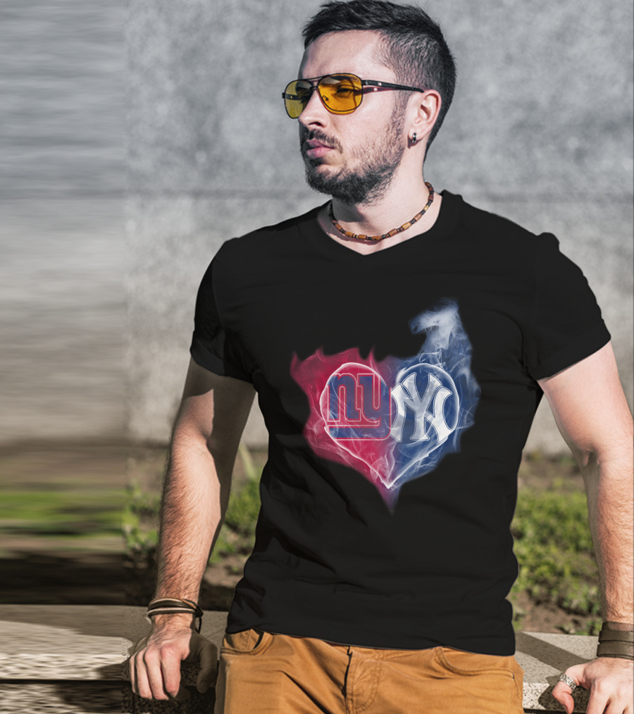 NY Giants NY Yankees Heart Smoke T-Shirt