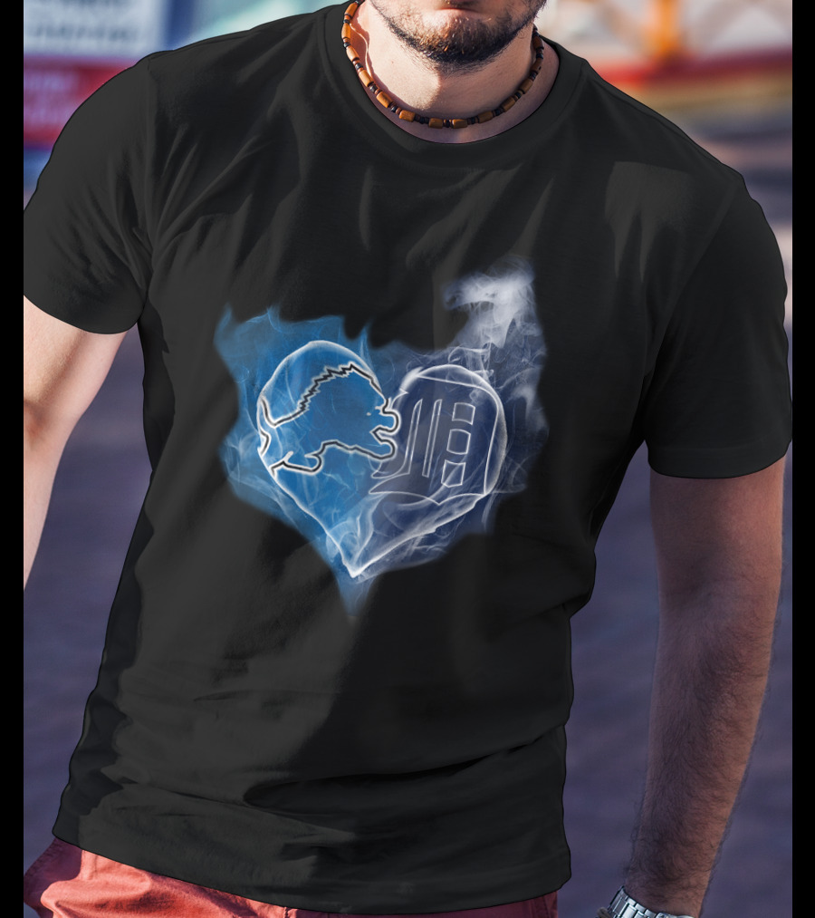 Detroit Lions And Tigers Heart T-Shirt