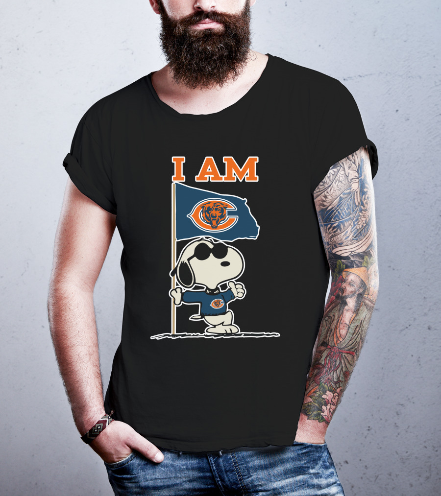 I Am Chicago Bears Snoopy T-Shirt