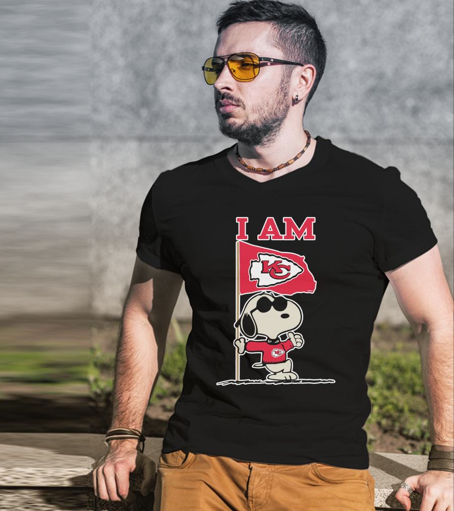 I Am Kansas City Chiefs Snoopy Kc Flag T-Shirt