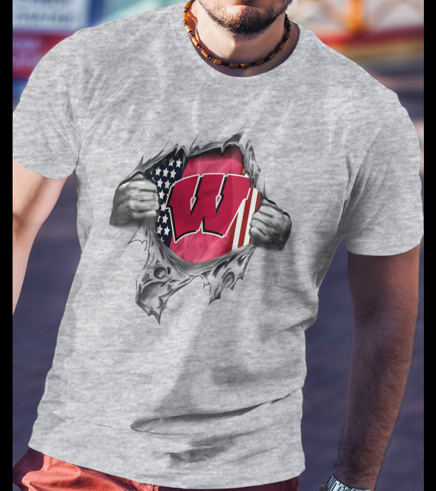 American Flag Wisconsin Badgers Logo W Torn Skin T-Shirt