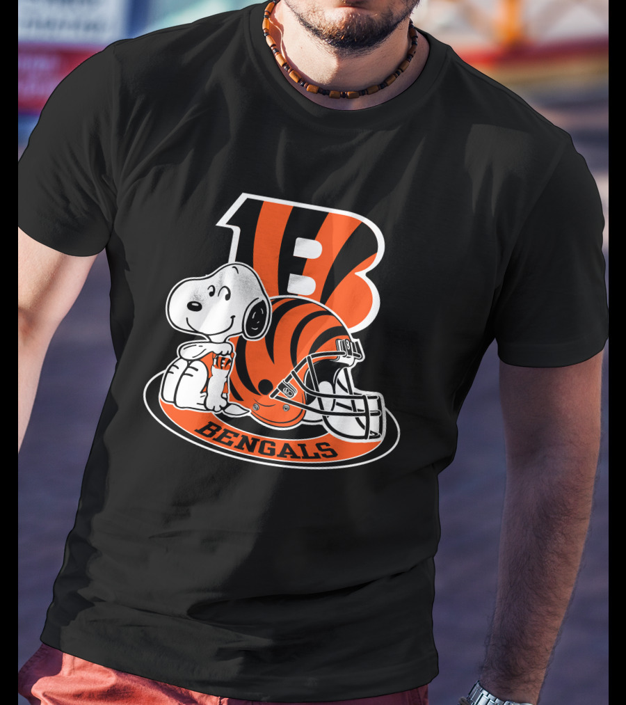 Cincinnati Bengals Snoopy Football Helmet Number One Fan T-Shirt