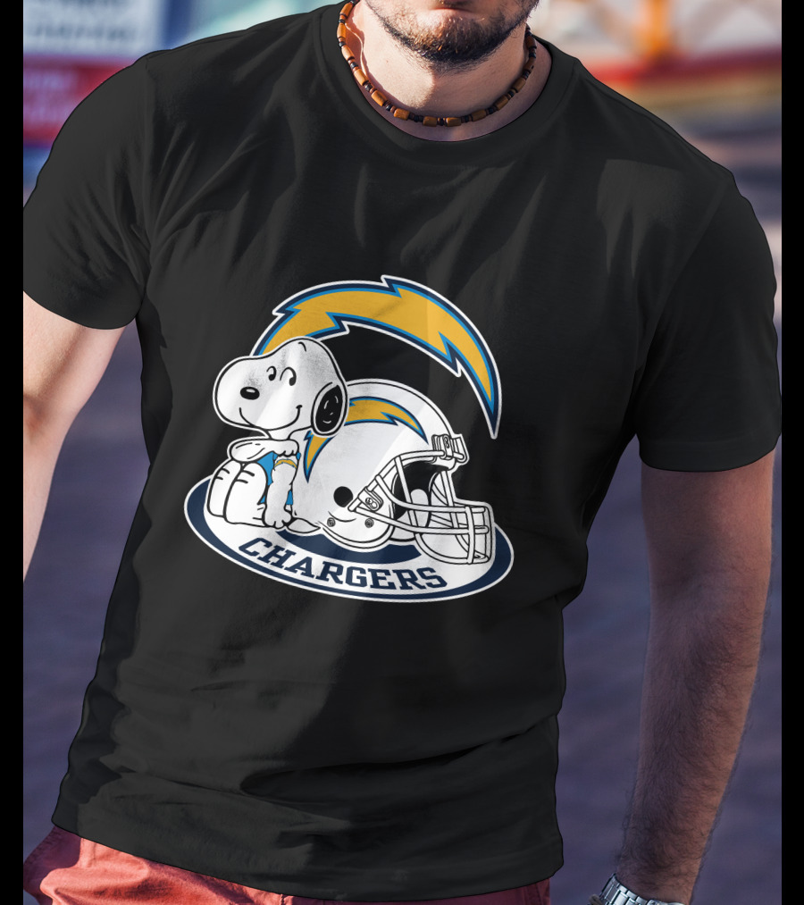 Los Angeles Chargers Snoopy Helmet Clipart 2 T-Shirt