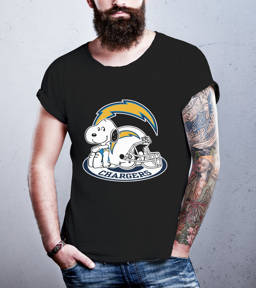 Los Angeles Chargers Snoopy Helmet Clipart 2 T-Shirt