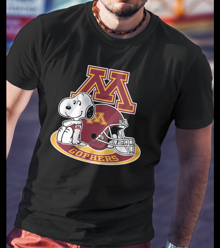Minnesota Golden Gophers Snoopy Helmet T-Shirt