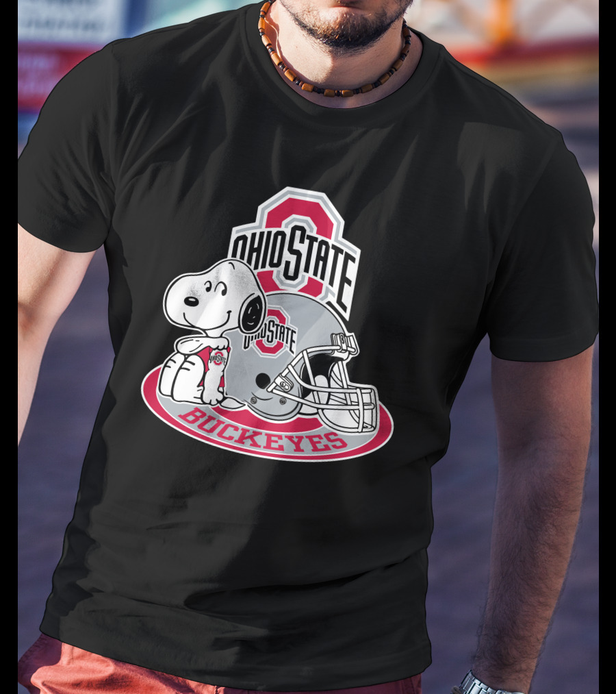 Ohio State Buckeyes Snoopy With Logo And Helmet T-Shirt