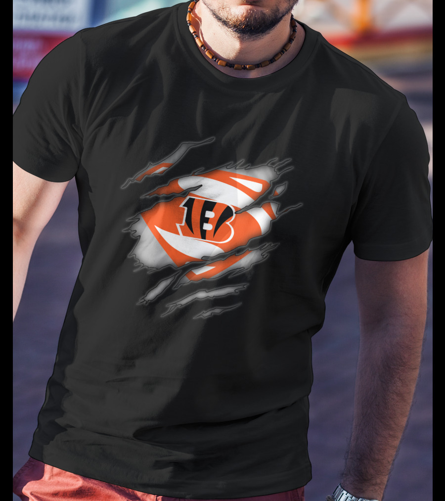 Cincinnati Bengals Superman Logo Ripped T-Shirt