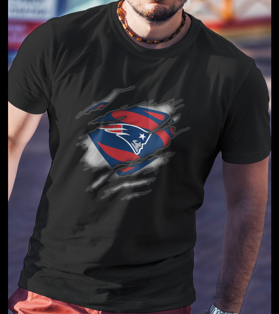 New England Patriots Logo Superman Ripped Chest T-Shirt