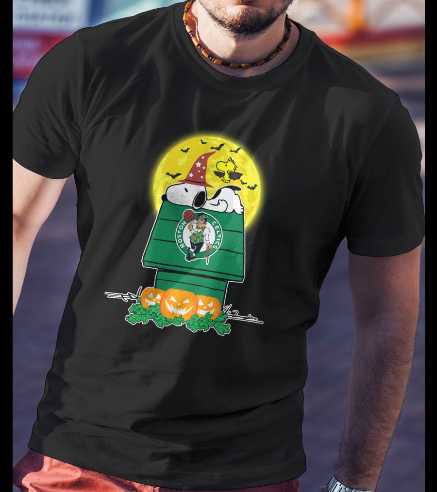 Snoopy Boston Celtics Halloween Moon Pumpkins T-Shirt