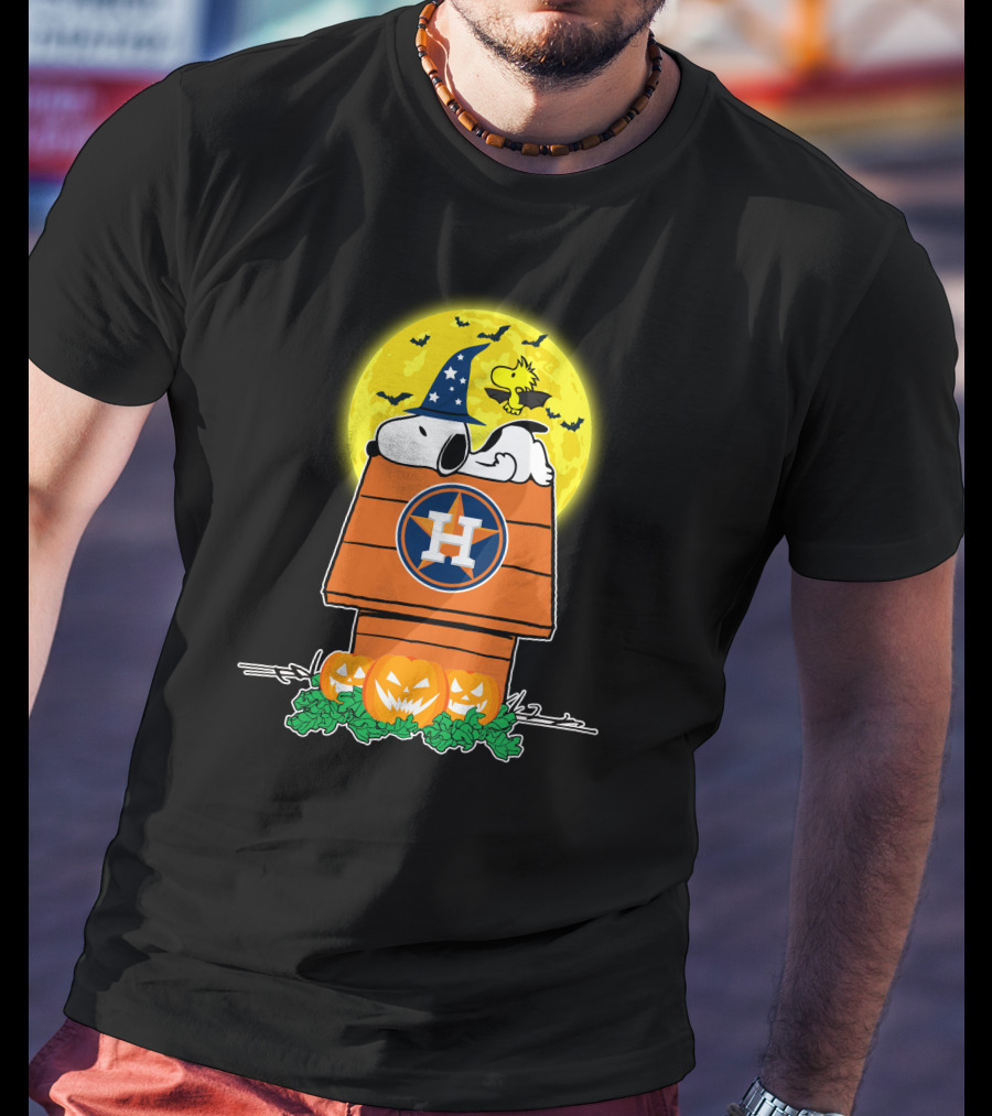 Houston Astros Snoopy Halloween Peanuts Baseball Spooky Pumpkins Moon T-Shirt