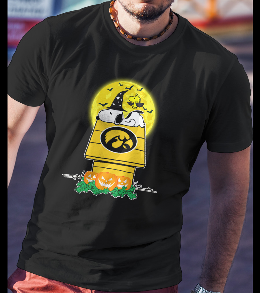 Iowa Hawkeyes Snoopy Halloween With Pumpkins And Yellow Moon T-Shirt