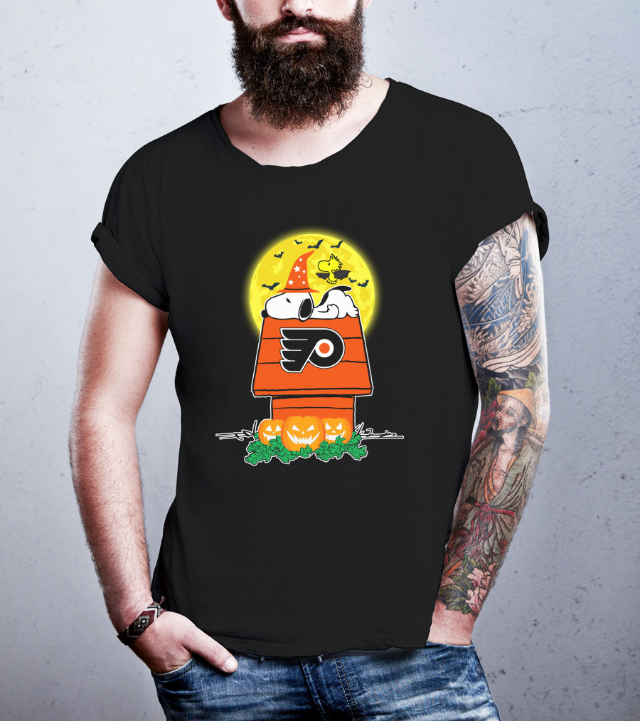 Philadelphia Flyers Snoopy Halloween Moon Pumpkin House T-Shirt