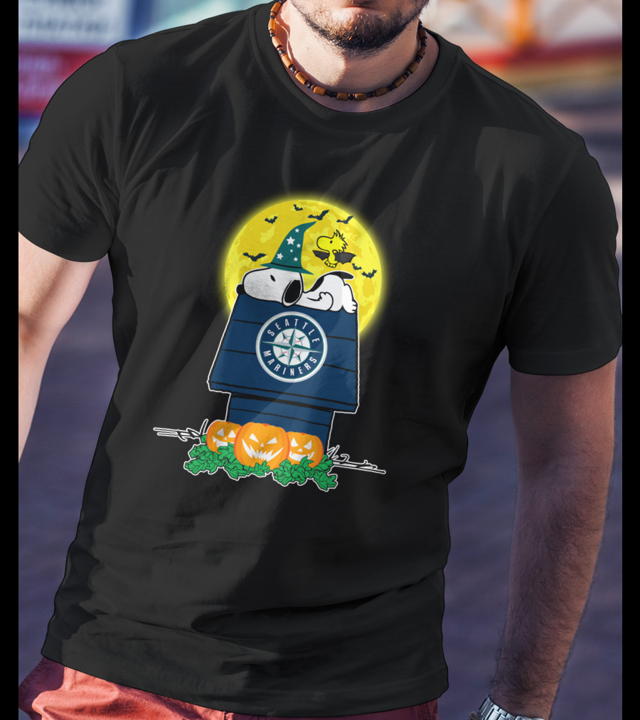 Seattle Mariners Snoopy Halloween Moon Pumpkins T-Shirt