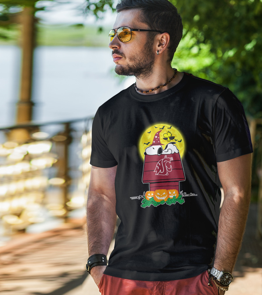 Washington State Cougars Snoopy Woodstock Halloween Pumpkins Full Moon T-Shirt