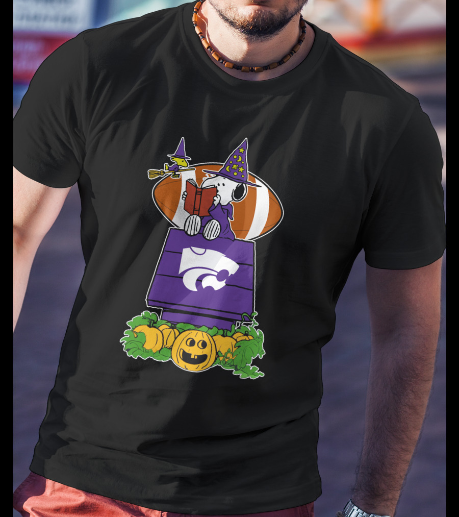 Kansas State Wildcats Snoopy Halloween Witch Hat Pumpkin Football Scene T-Shirt
