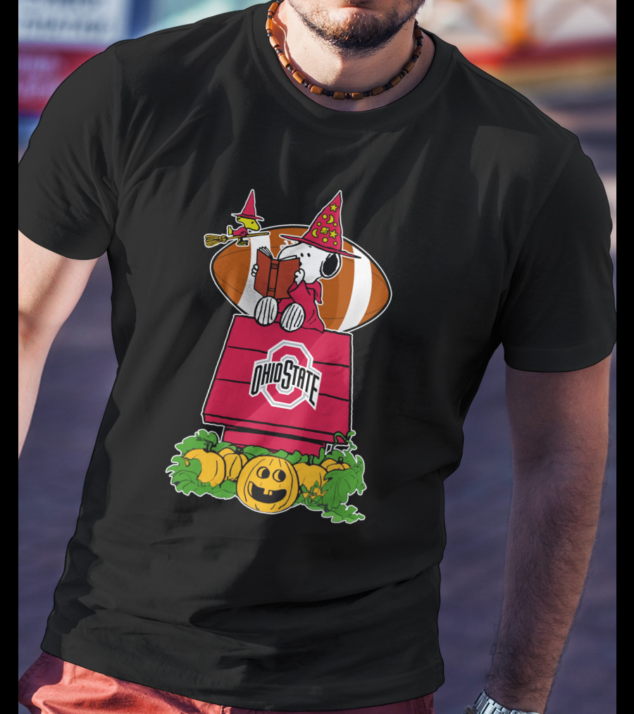 Ohio State Buckeyes Snoopy Woodstock Halloween Football Pumpkin T-Shirt