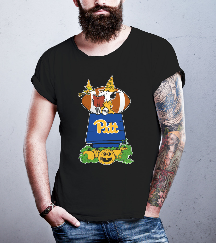 Pitt Panthers Snoopy Halloween Football Party Peanuts Pumpkin T-Shirt