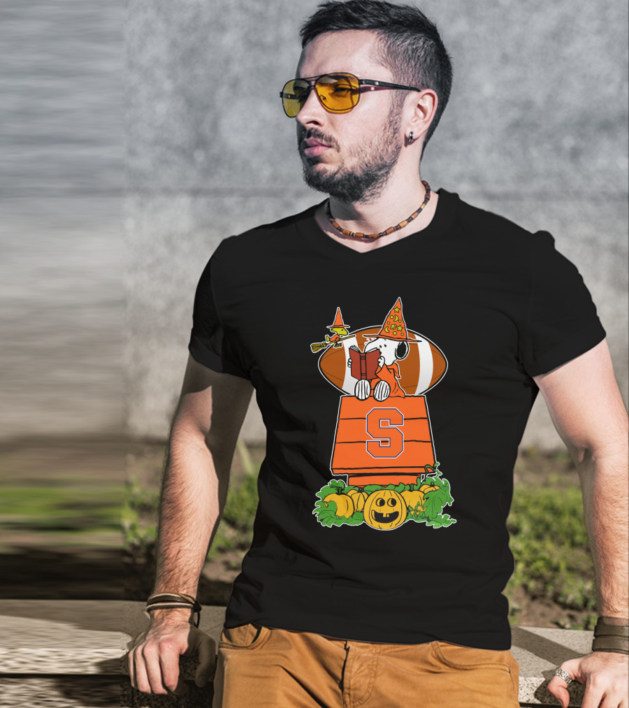 Syracuse Orange Snoopy Halloween Witch Hat Pumpkin Football House T-Shirt