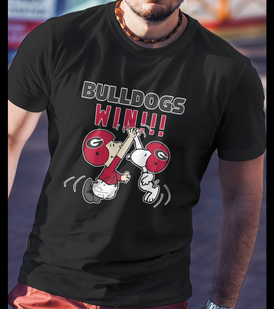 Bulldogs Win High Five Georgia Helmets T-Shirt