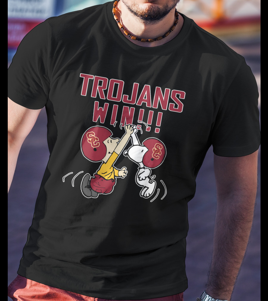 Usc Trojans Win Peanuts Snoopy And Charlie Brown Football Celebration T-Shirt