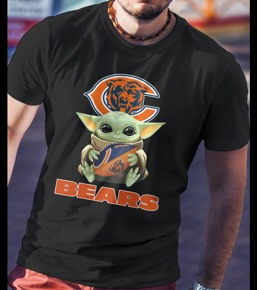 Chicago Bears Baby Yoda Football Fan Gear T-Shirt